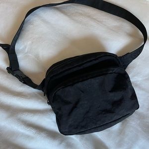 BAGGU BELT BAG (BLACK)